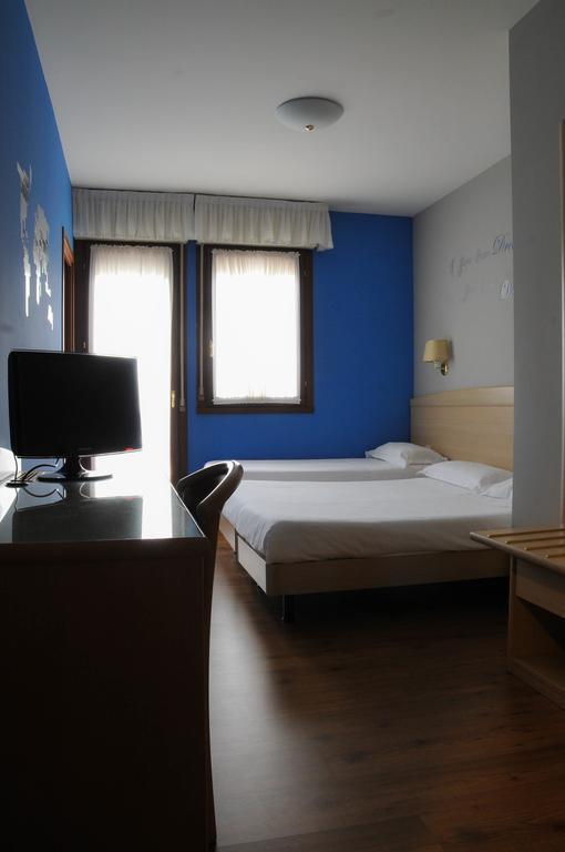 Hotel Marco Effe Mestrino Zimmer foto