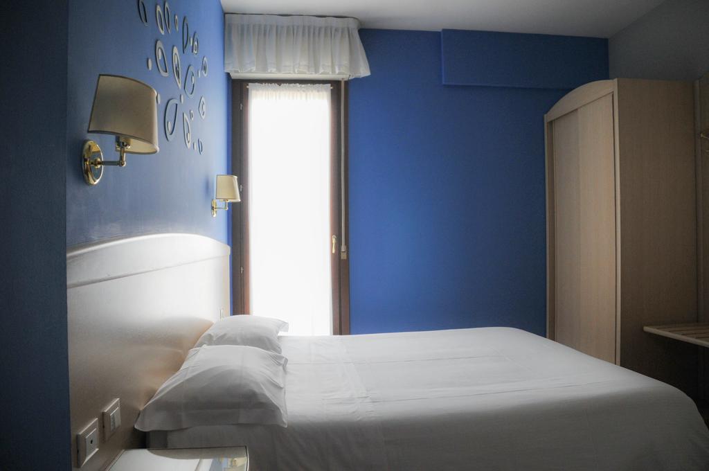 Hotel Marco Effe Mestrino Zimmer foto